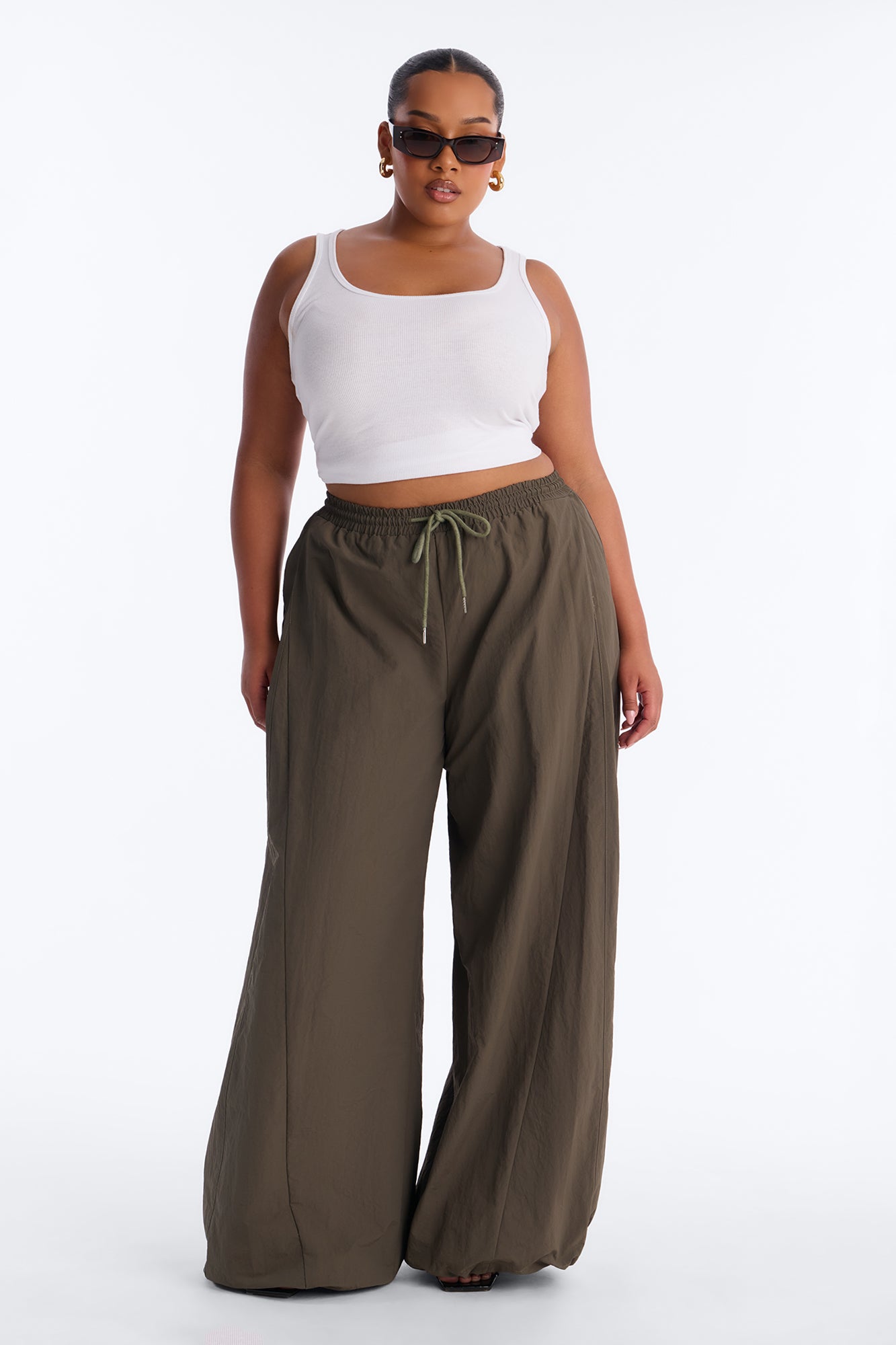 Static Energy Super Wide Leg Windbreaker Pant 33″ - Military Green - Image 4