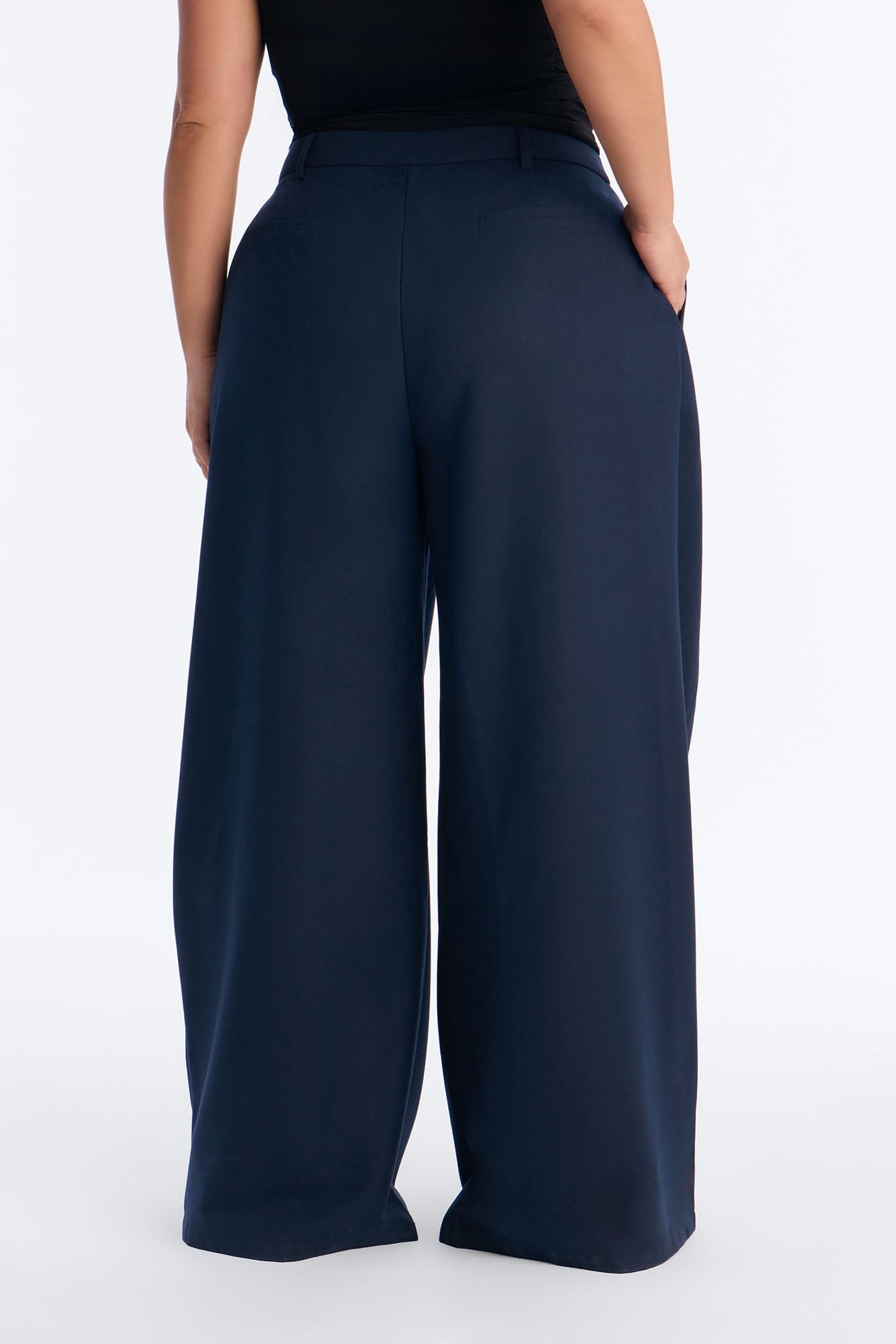 Executive Realness Pleated Wide Leg Trouser 33″ - Navy - Image 6